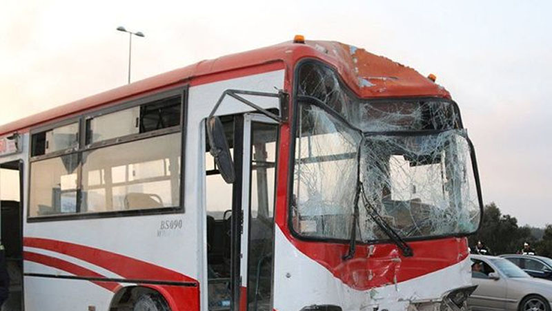 Bakıda iki avtobus toqquşdu: Ölən var (VİDEO)