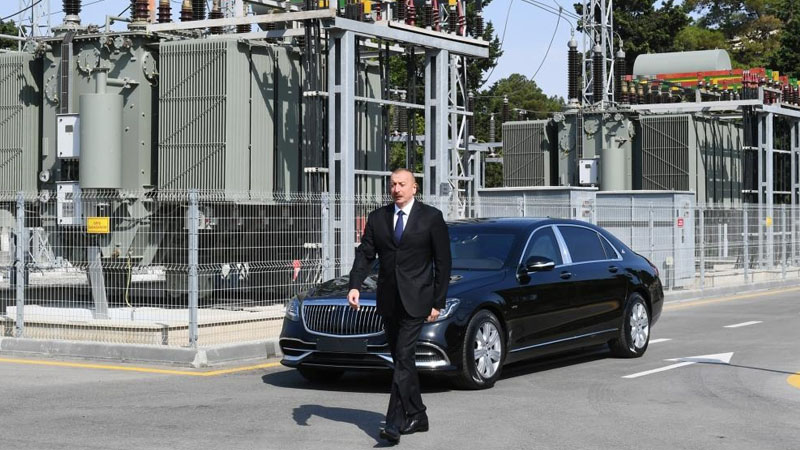 Prezident “8-ci km” yarımstansiyasının açılışında (FOTOLAR)