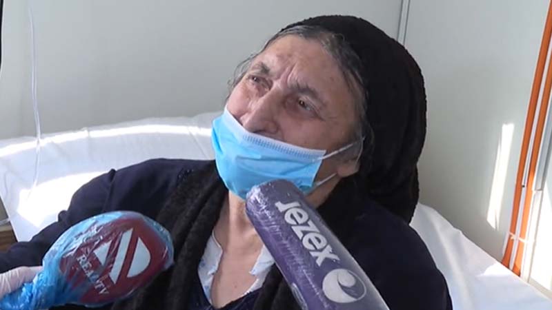 Bakıda 88 yaşlı qadın koronavirusa qalib gəldi (VİDEO)