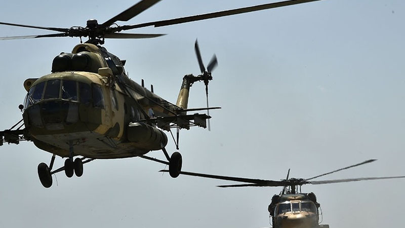 “TurAZ Qartalı - 2020” təlimlərində helikopterlərin uçuşları keçirildi (VİDEO)