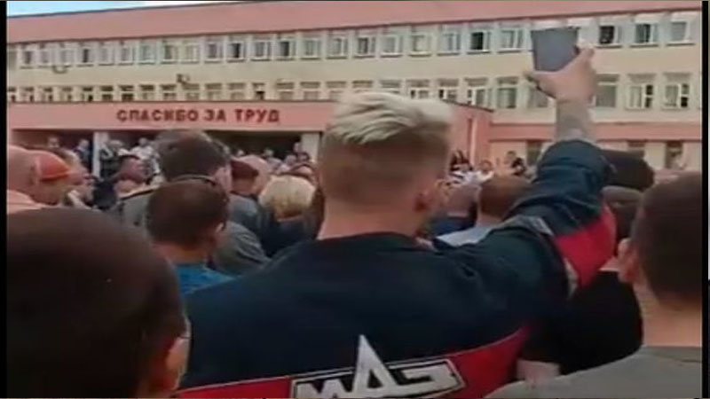 Belarusda BelAZ və “Terrazit”dən sonra MAZ da tətilə qoşuldu (VİDEO)