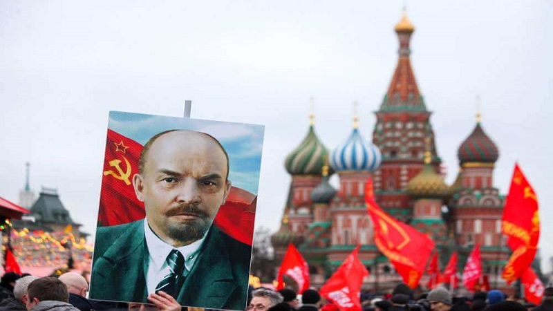 ABŞ rəssamı Leninin nəşini almaq istəyir: “Bir milyard da verməyə hazıram”