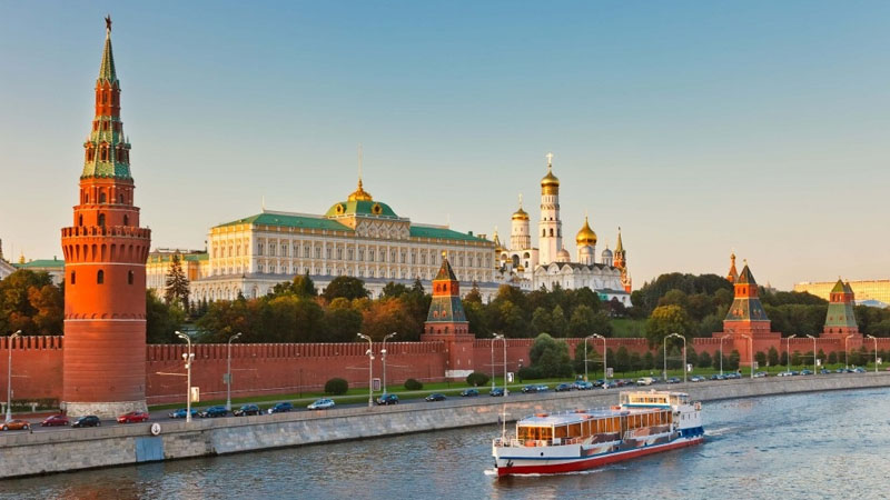 Kreml: İrəvan və Bakı münaqişəsi diplomatik məcraya qaytarılmalıdır