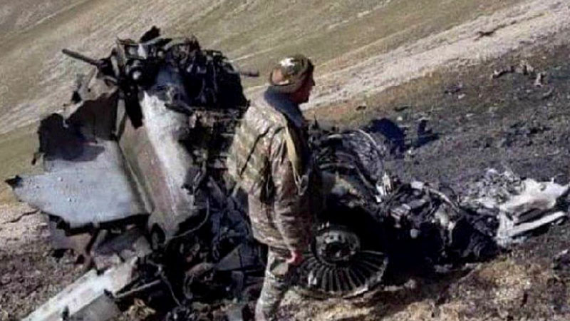 Ermənistanın ölən hərbi pilotunun adı açıqlandı (FOTOLAR)