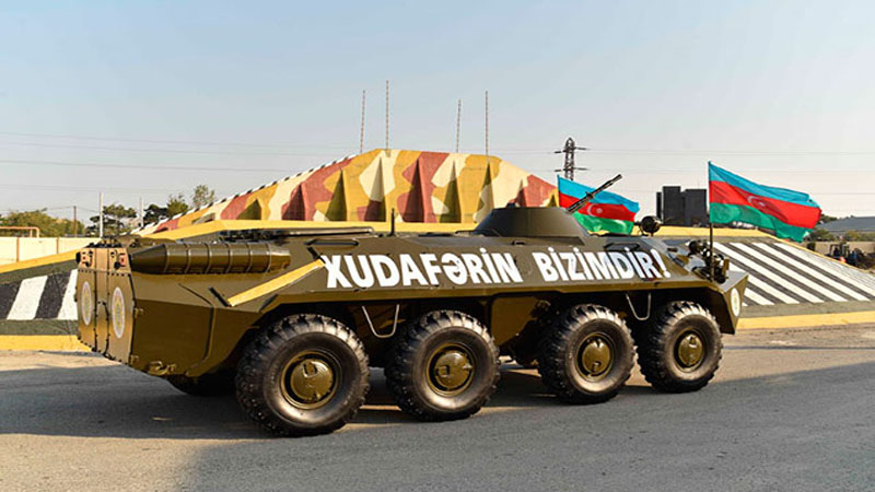 DSX-yə BTR-70M hədiyyə edildi (FOTO)