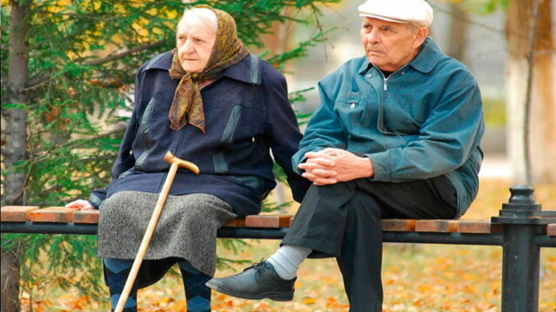 Ekspertdən pensiya yaşının artırılmasına sərt reaksiya