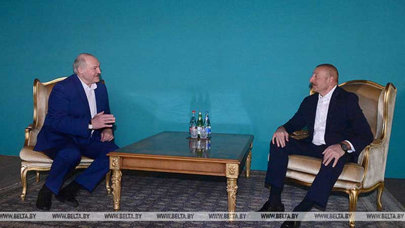 İlham Əliyev ilə Aleksandr Lukaşenkonun qeyri-rəsmi görüşü  oldu (VİDEO)