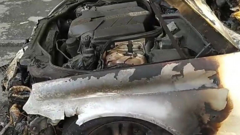 Zaqatalada vəkilin avtomobili yandırıldı (FOTO/VİDEO)