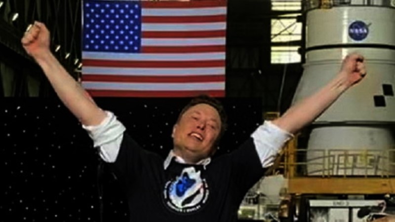 İlon Mask “SpaceX” sayəsində dünyanın ilk trilyoneri ola bilər
