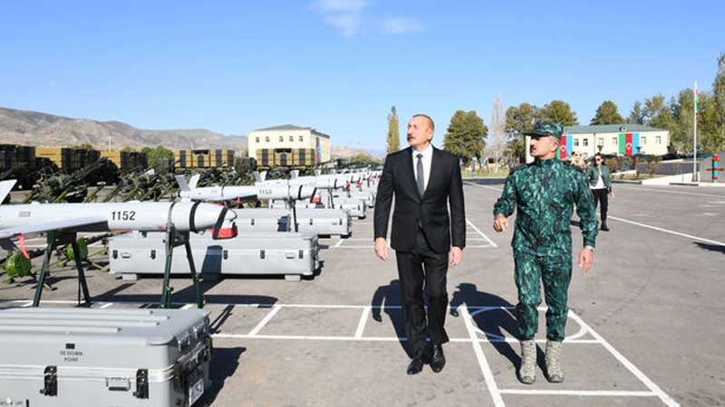 Şərqi Zəngəzurda yeni hərbi hissə kompleksi açıldı (FOTOLAR)