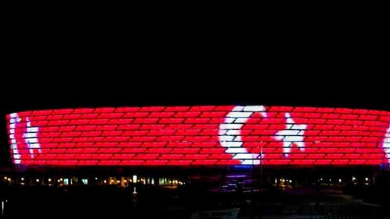 Bakı Olimpiya Stadionu Türkiyə bayrağı ilə işıqlandırılacaq