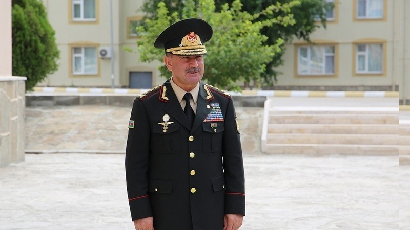 Nazir general Kərəm Mustafayevin rəis qardaşını işdən çıxardı (ÖZƏL/VİDEO)