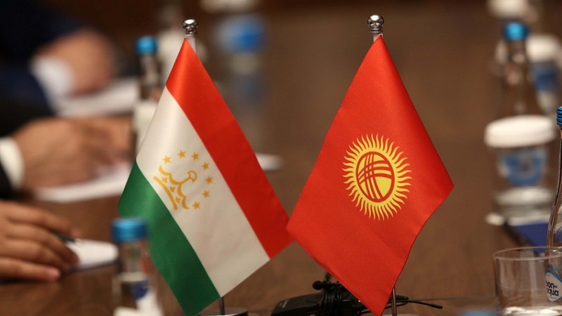 Qırğızıstanla Tacikistan arasında atəşkəs elan oludu