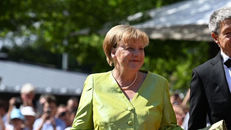 Angela Merkel YUNESKO-nun Sülh Mükafatını qazandı