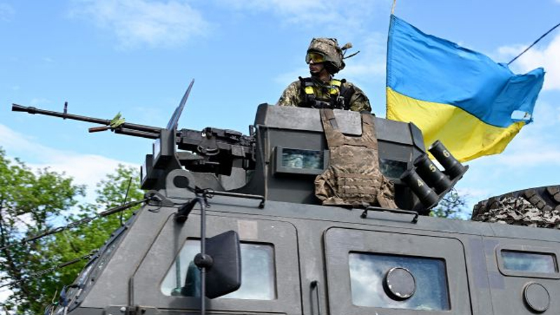 Ukrayna Ordusu Xarkovun 3-cü böyük şəhərini azad etdi (FOTO)