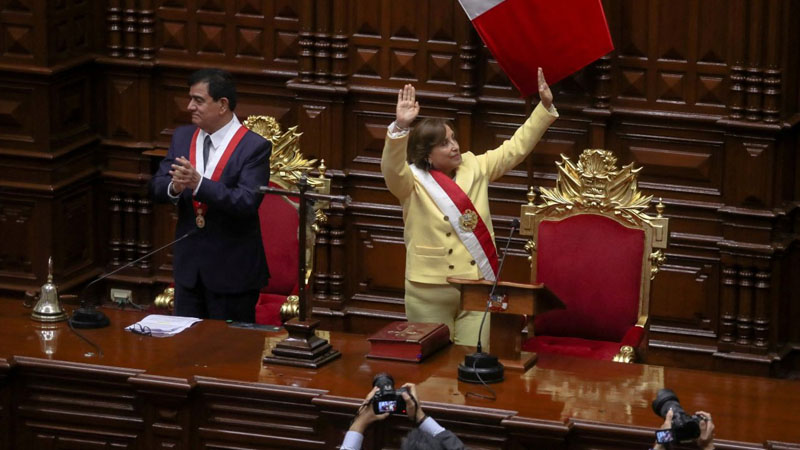 Peru prezidentinə impiçment elan edildi və dərhal həbs olundu