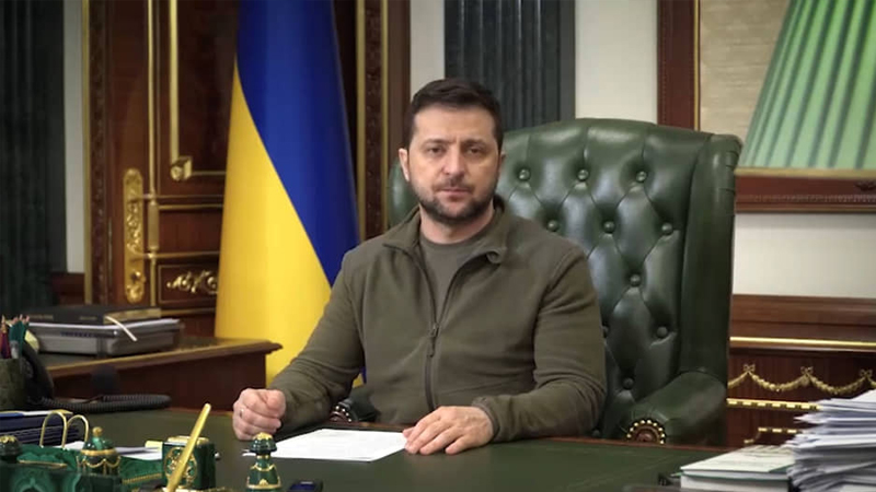 Zelenski: "Ukrayna silah çatışmazlığı səbəbindən əks hücuma keçə bilməz"