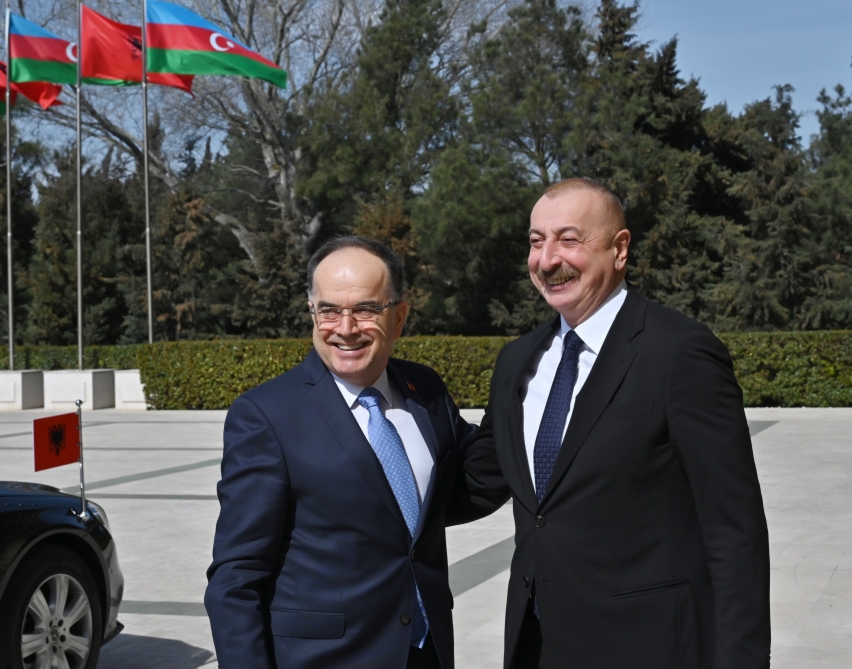 İlham Əliyev Albaniya Prezidenti ilə görüşdü (FOTO/YENİLƏNİB)