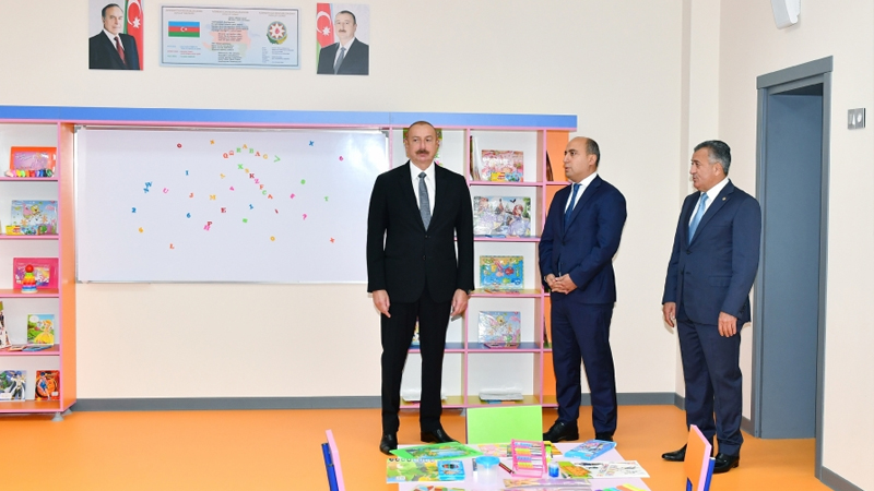 Prezident Xırdalanda məktəb açılışı edib (FOTO/YENİLƏNİB)