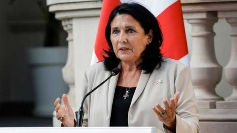 Gürcüstan prezidentinin impiçmenti prosesi başladı
