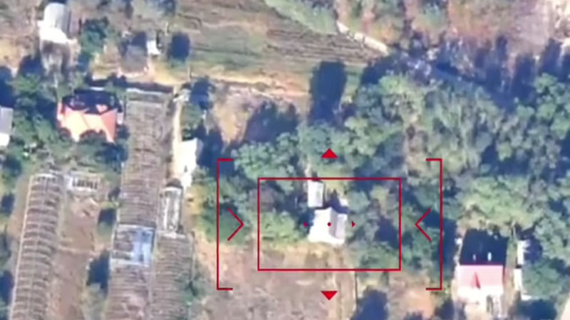 Ukraynanın HIMARS raketi Rusiyanın Xerson qərargahındakı iclasda “iştirak etdi” (VİDEO)