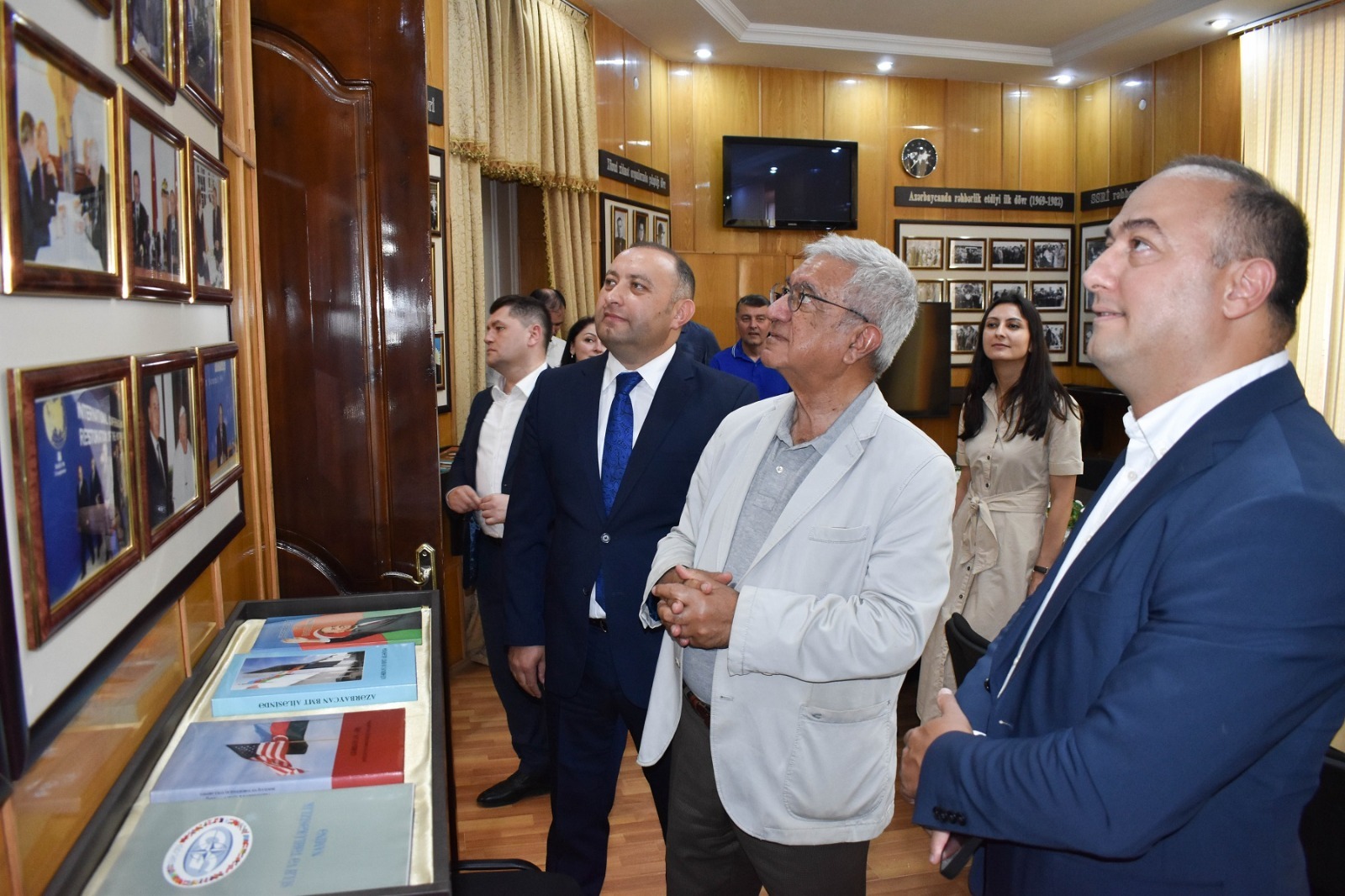 ADA Universitetinin nümayəndə heyəti Mərkəzin fəaliyyəti ilə tanış oldu (FOTO)