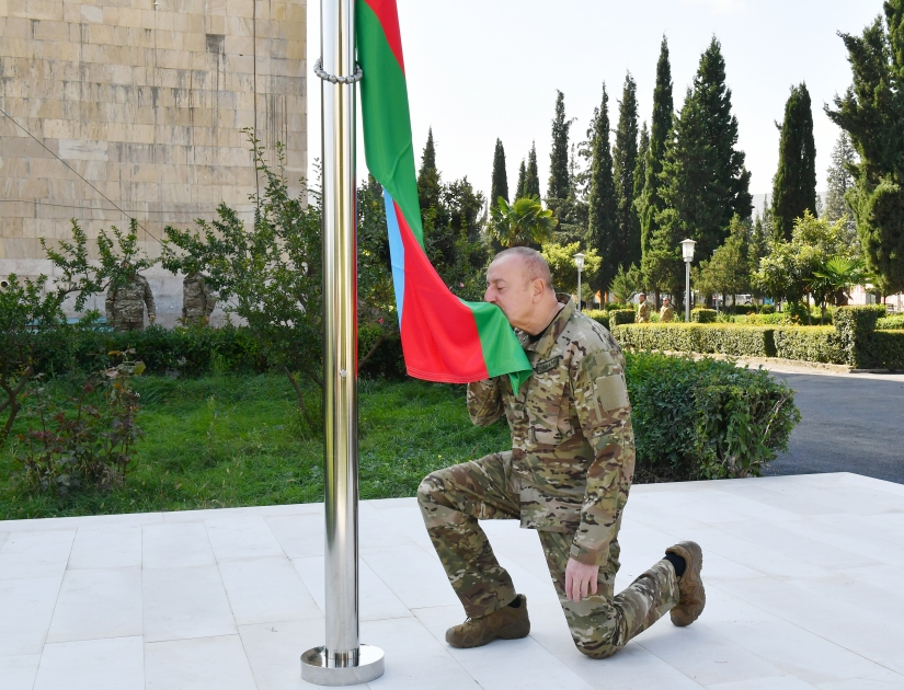 Sərsəng və Ağdərədə Azərbaycan Bayrağı ucaldı (FOTO/YENİLƏNİB)