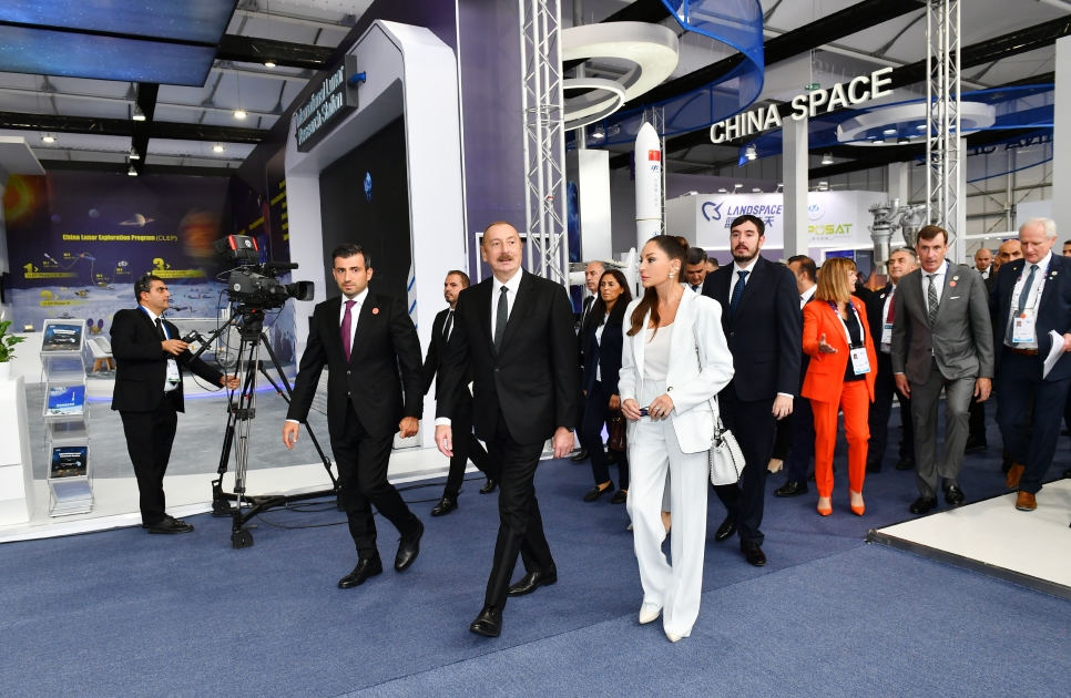 Prezident Beynəlxalq Astronavtika Konqresinin açılış mərasimində çıxış edib (FOTO/YENİLƏNİB)