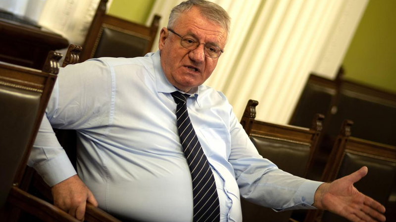 Haaqa Tribunalı Serb Radikal Partiyasının liderinə qarşı yeni ittihamlar irəli sürüb