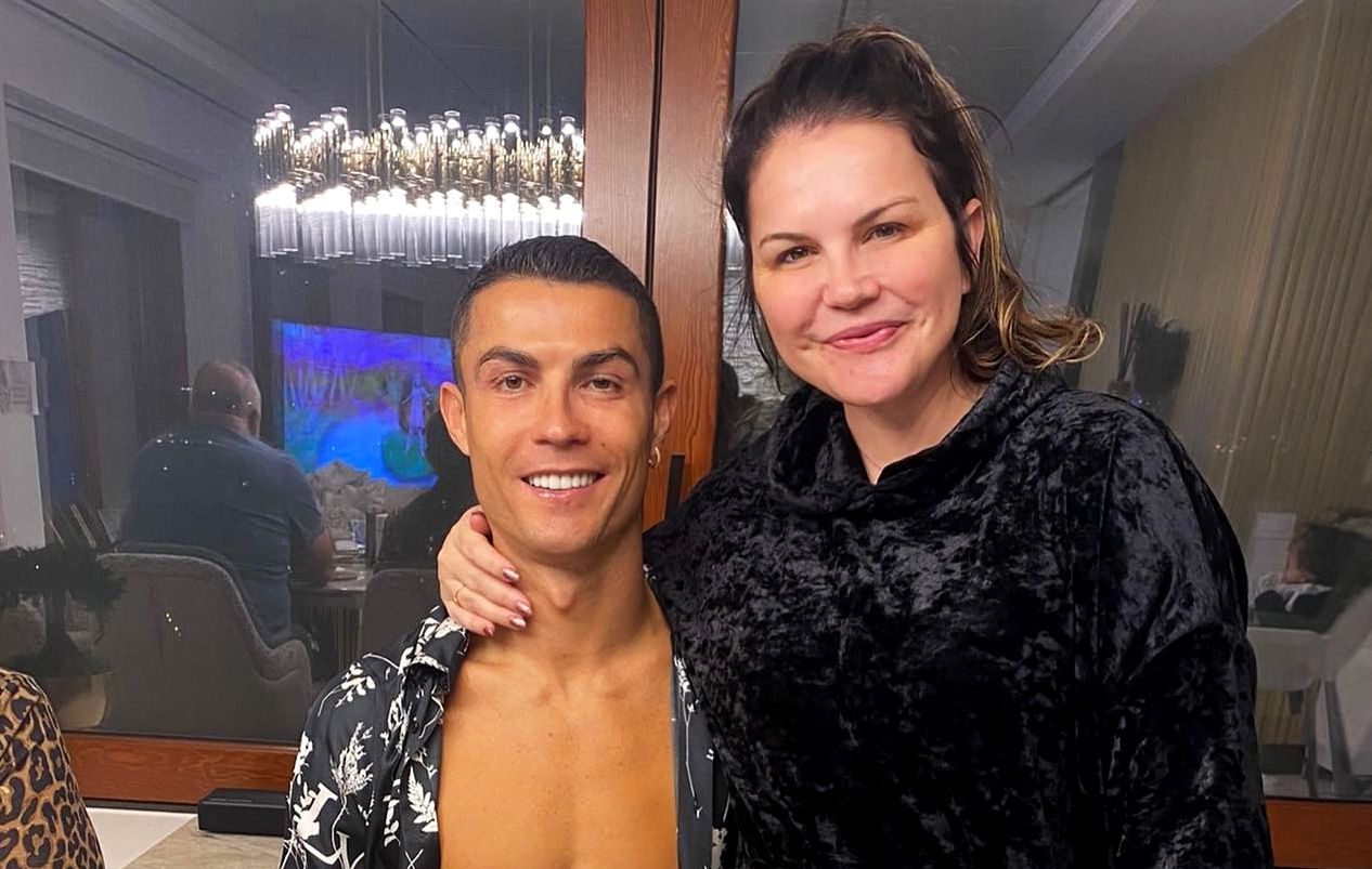 Ronaldonun bacısından Messiyə atmaca