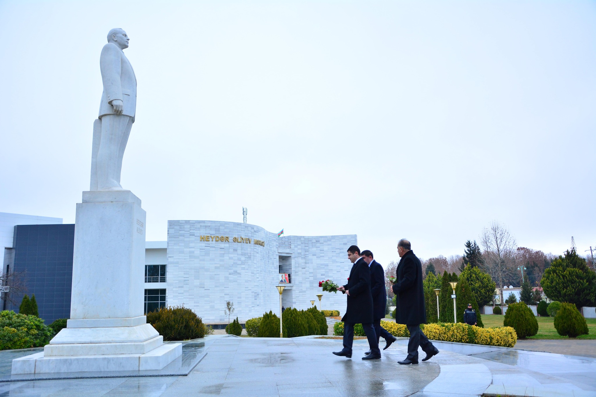 Ağstafada Heydər Əliyevin anım günü ilə əlaqədar tədbiri keçirildi (FOTOLAR)