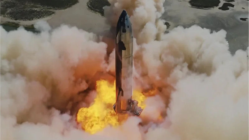 SpaceX öz meqaraketinin mühərriklərinin yanğın sınağını nümayiş etdirdi (VİDEO)