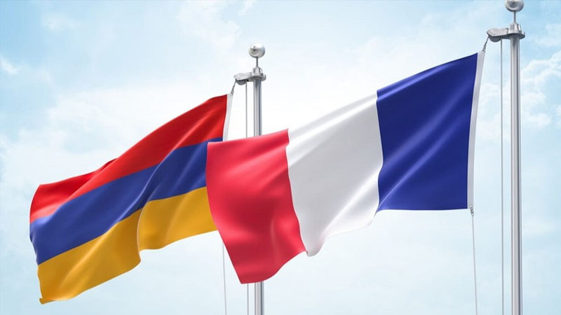 Fransa Ermənistanı niyə silahlandırır? (ŞƏRH)
