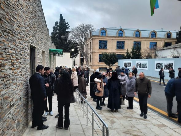 Bölgələrdə seçici fəallığı müşahidə olunur (FOTOREPORTAJ)