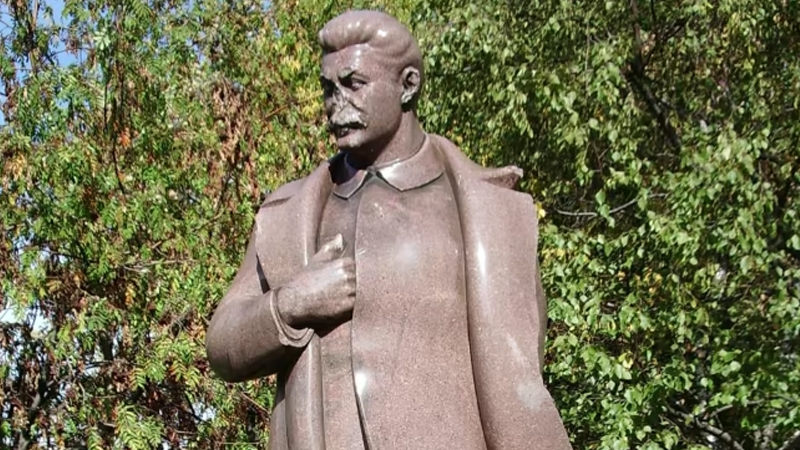 Rusiya Stalinin ölümündə Qərb kəşfiyyatının iştirakını yoxlamaq qərarına gəldi