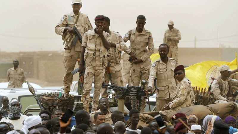 Silah və resurslar uğrunda qlobal döyüş: Ukrayna Rusiya ilə Sudanda da savaşır - WSJ