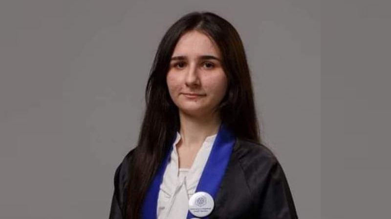 Azərbaycanlı qız Harvard Universitetinə qəbul olundu (FOTO)