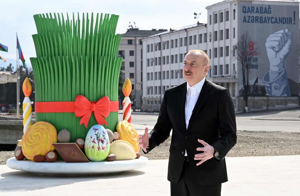 Prezident Xankəndidə Novruz tonqalını alovlandırdı (FOTOLAR)