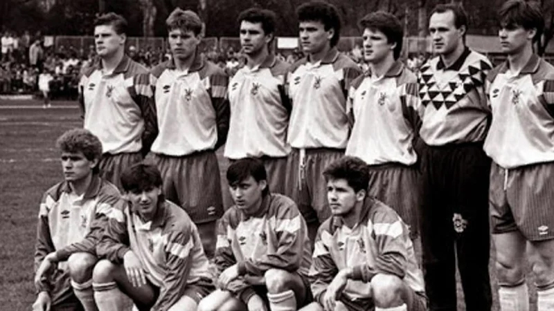 Niyə 1992-də Ukrayna millisinin oyunçuları ilk oyunlarında himni oxumayıb? (VİDEO)