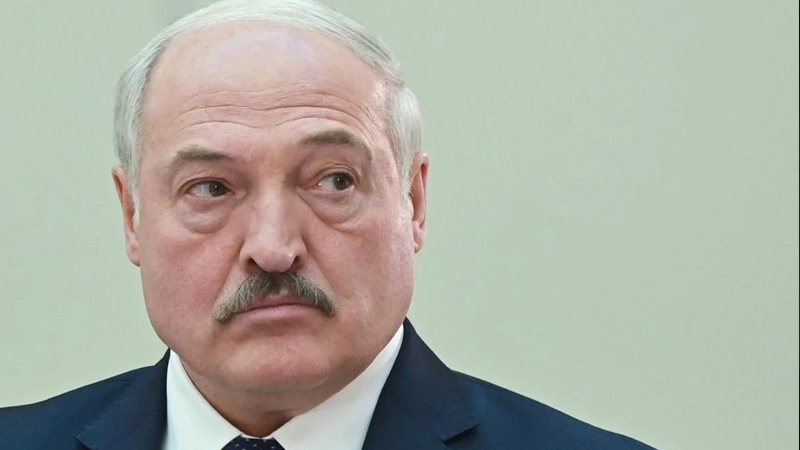 Lukaşenko kiminlə və hansı müharibəyə hazırlaşır? (ŞƏRH)
