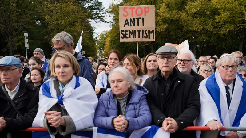 Fransada antisemitizm cinayətlərinin sayı 300% artıb