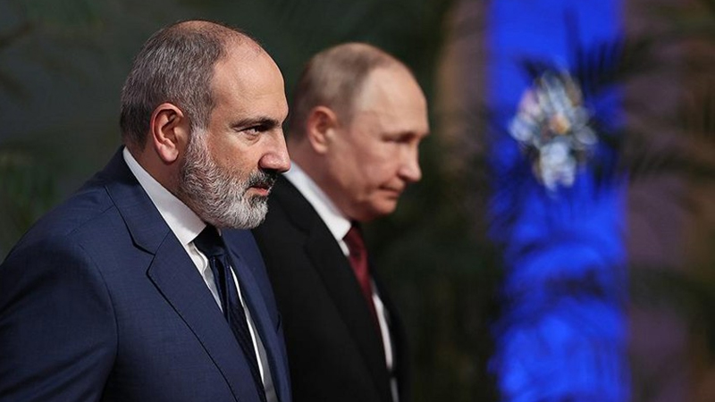 Paşinyanla Putinin görüşü Moskva ilə İrəvan arasında 