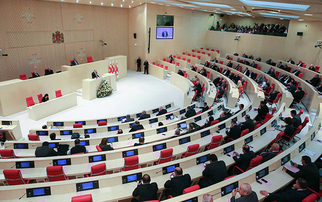 Gürcüstan parlamenti həmin qanuna qoyulan vetonu ləğv etdi