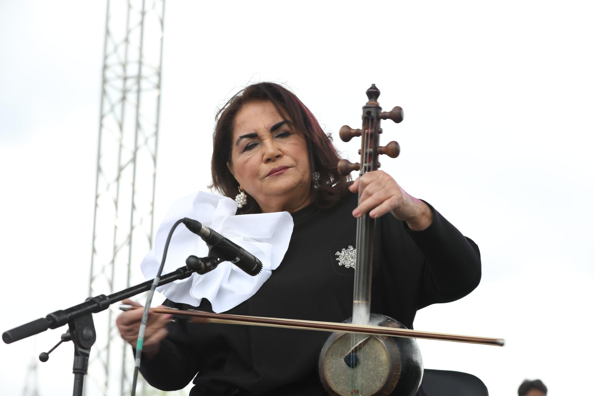 “Xarıbülbül” festivalı “Sələflər və xələflər”lə Laçında (FOTOLAR)