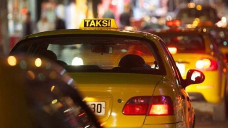 Paytaxtda taksi qıtlığı yaşanır? (VİDEO)