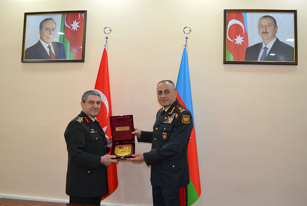 Azərbaycan-Türkiyə hərbi əməkdaşlığı müzakirə edildi (VİDEO)