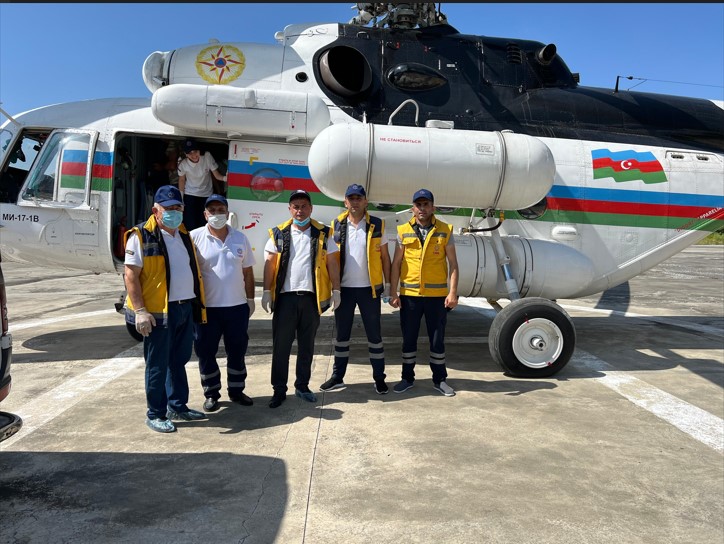 Qəbələdən Bakıya helikopterlə təxliyə olundu  (FOTOLAR)