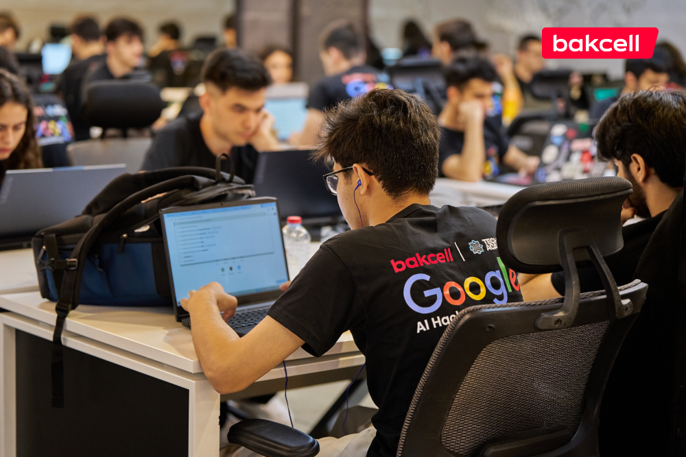“Bakcell”in dəstəyi ilə “Google AI Hackathon” baş tutub