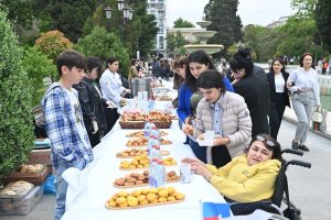 “İnklüziv gənclərin əl işlərinə dəstək” adlı festival təşkil olunub