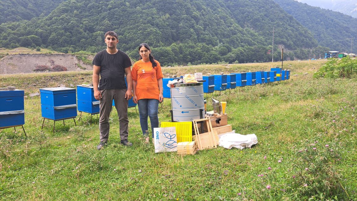 IDEA İctimai Birliyinin “Gənc arıçı” layihəsi uğurla davam edir (FOTOLAR)